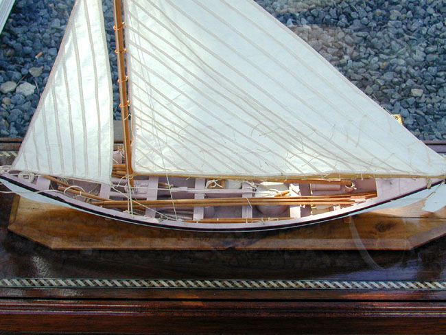A 20th Century Scale Model of a Nantucket Whaleboat — image 2